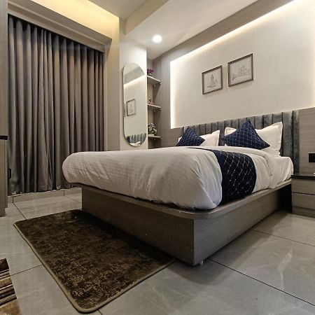 Hotel Asiana Sky Motera Ahmedabad Eksteriør billede