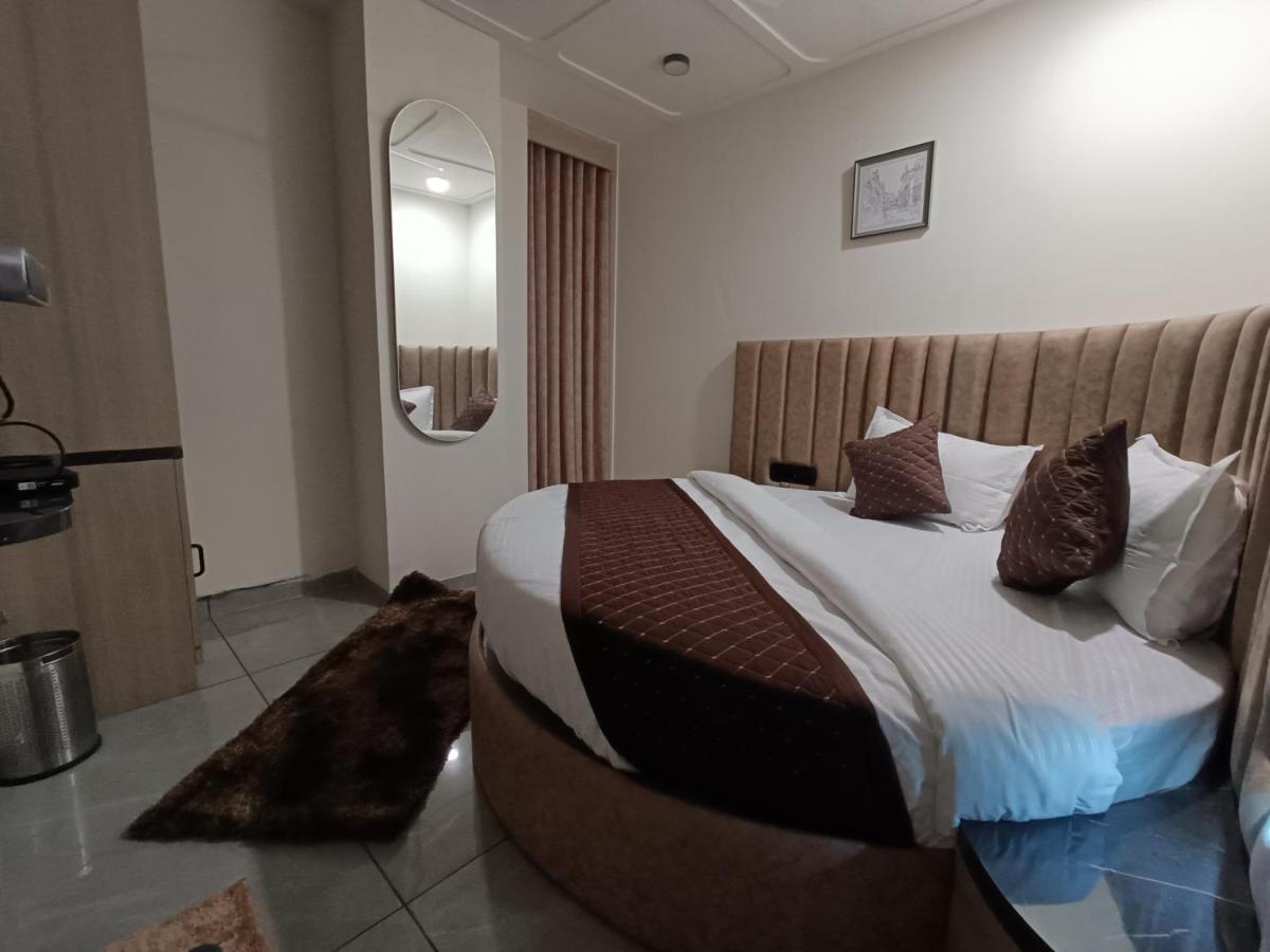 Hotel Asiana Sky Motera Ahmedabad Eksteriør billede
