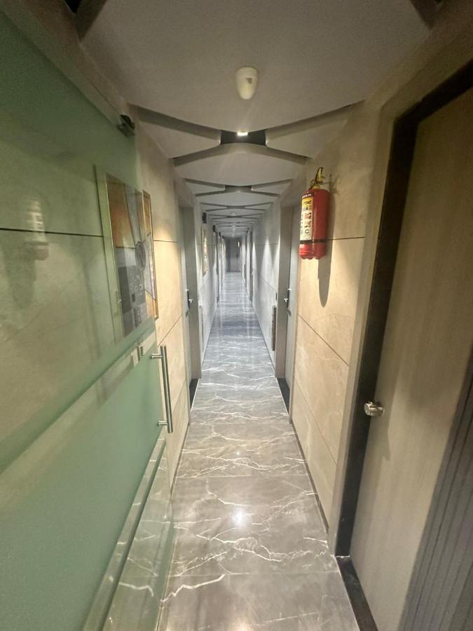 Hotel Asiana Sky Motera Ahmedabad Eksteriør billede