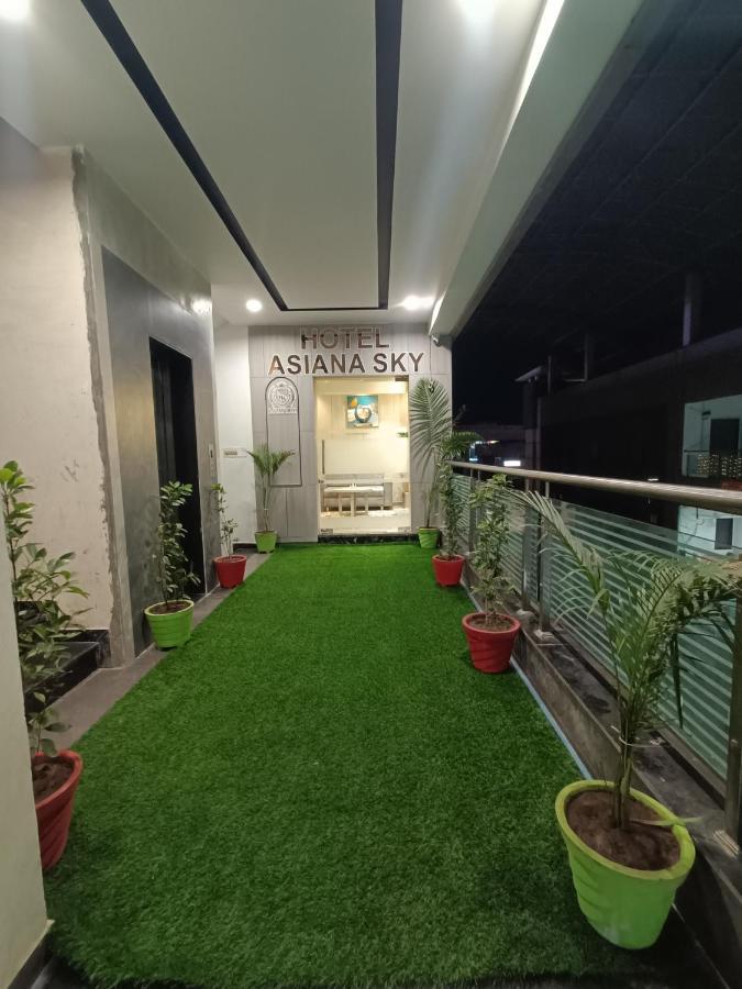 Hotel Asiana Sky Motera Ahmedabad Eksteriør billede