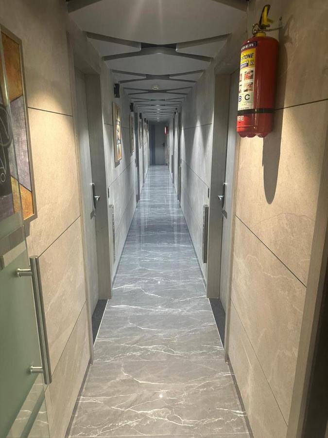 Hotel Asiana Sky Motera Ahmedabad Eksteriør billede